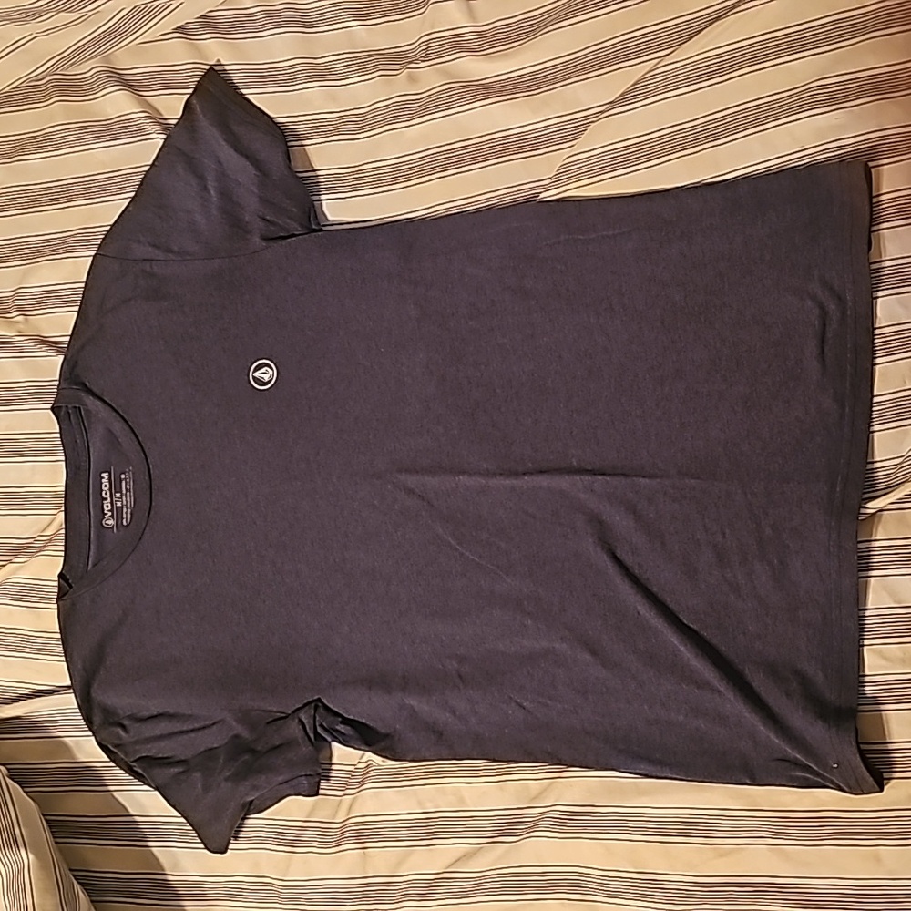 Volcom tee